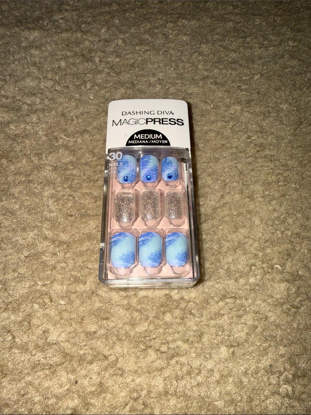 Dashing Diva MagicPress Medium Press-On Nails in Blue and Silver